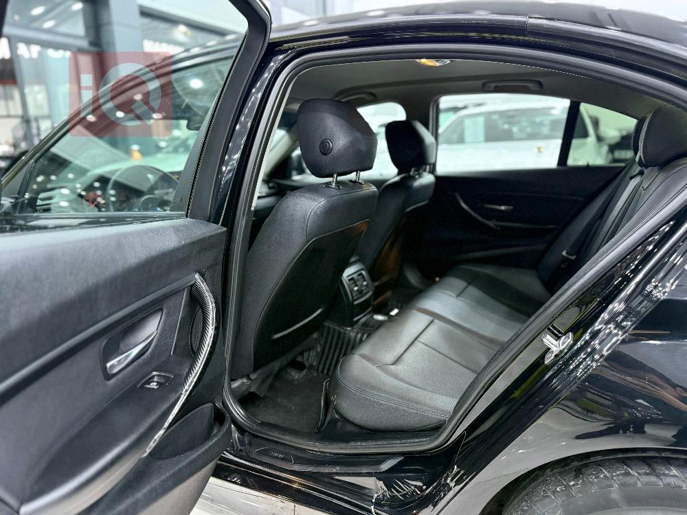 بي ام دبليو الفئة 3